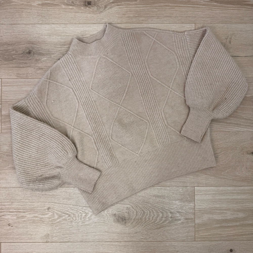 A Loves A Cream Balloon Sleeve Sweater